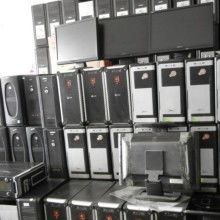 深科五金零件制品廠 精密制造專家，專注電腦、手機、玩具、U盤、MP3/4等產品的零部件生產與代理代辦服務