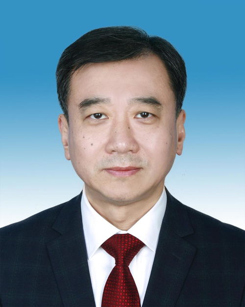 “闖紅燈，撞了白撞”驚現太原街頭，交警緊急撤下非官方標牌